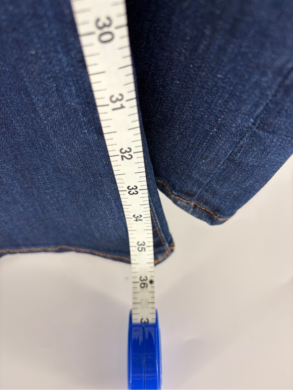 KUT from the Kloth Karen Baby Bootcut Jeans - Medium Dark Wash - 14 Tall - Picture 8 of 12